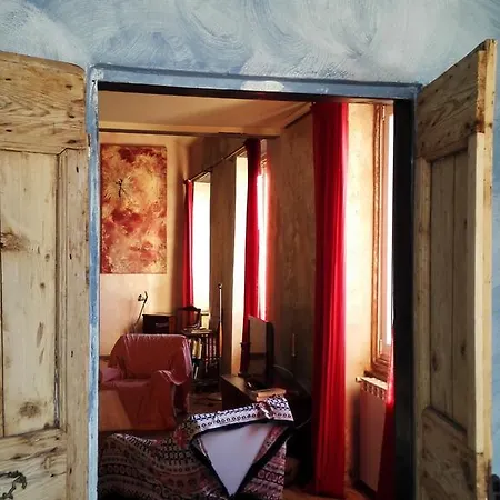 Apartment La Casa Dipinta Genua